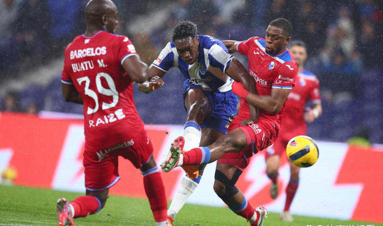 hth_波尔图击败布拉加，葡超前二竞争持续升级(波尔图是哪个联赛)